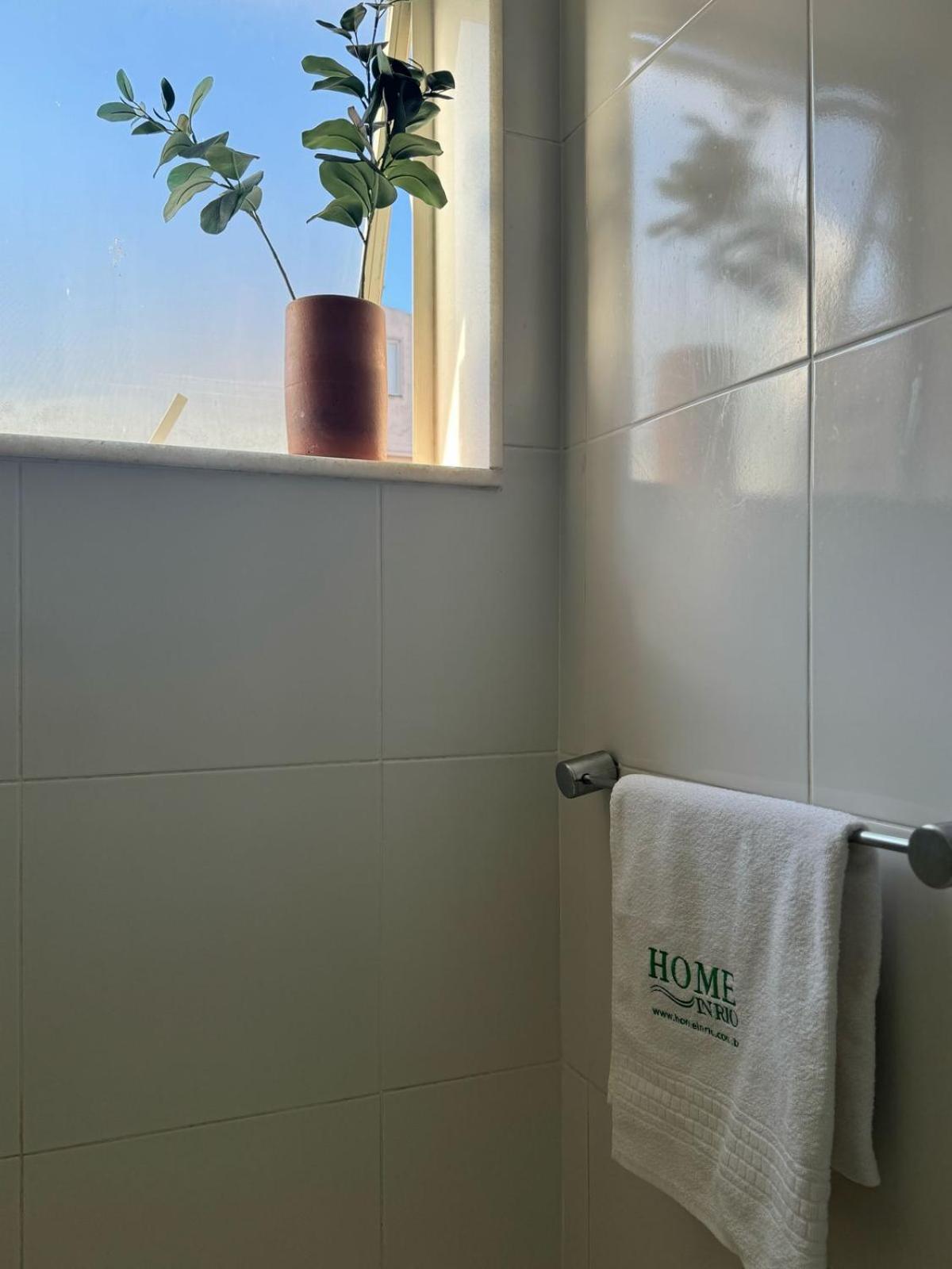 Apartamento Lindo A 3 Minutos Da De Copacabana N.s 166/83
