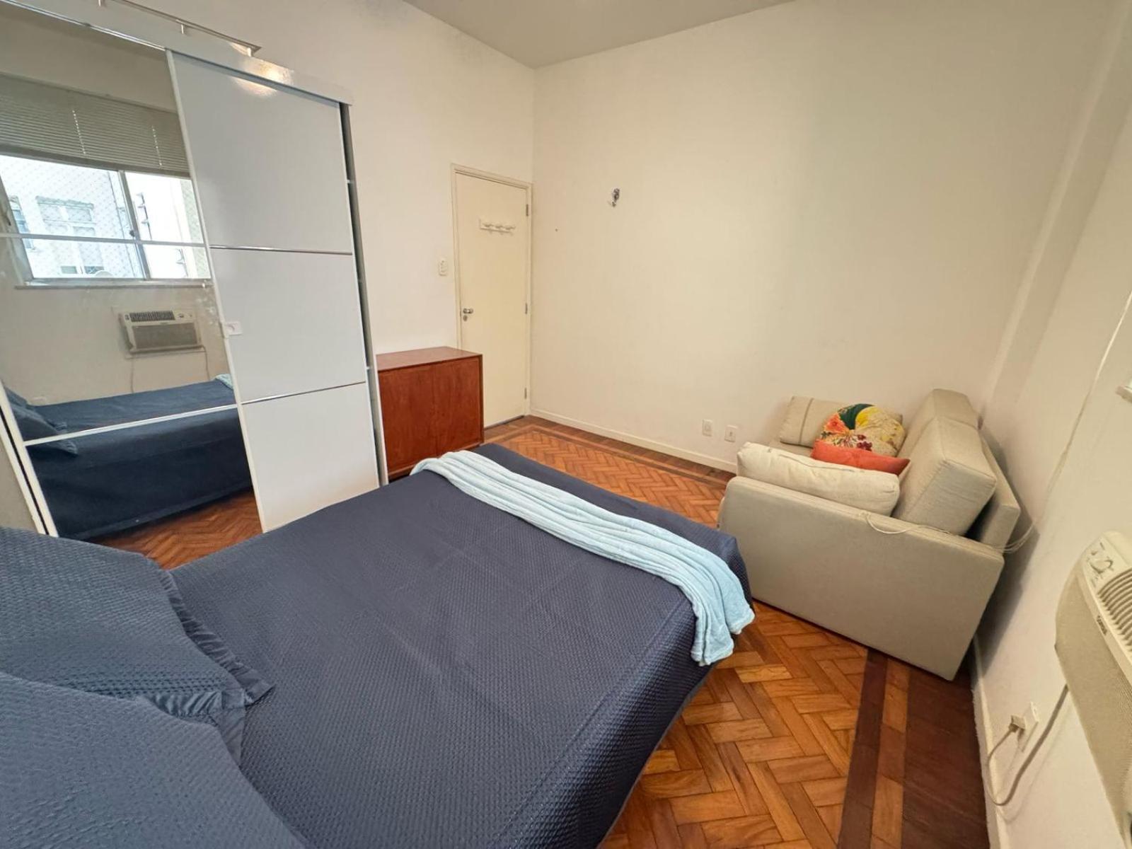 Lindo A 3 Minutos Da De Copacabana N.s 166/83 Apartamento Rio de Janeiro