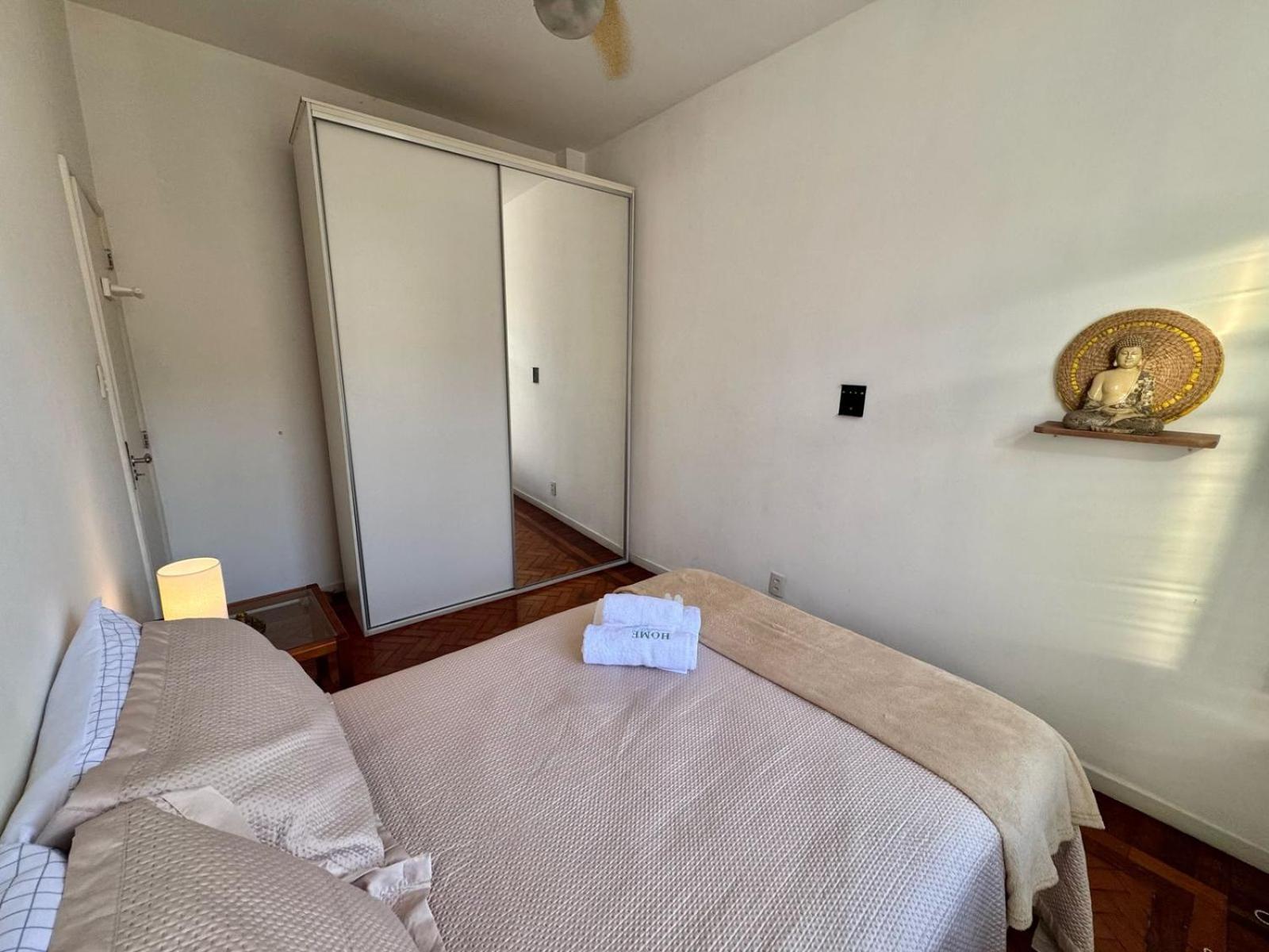 Lindo A 3 Minutos Da De Copacabana N.s 166/83 Apartamento Rio de Janeiro