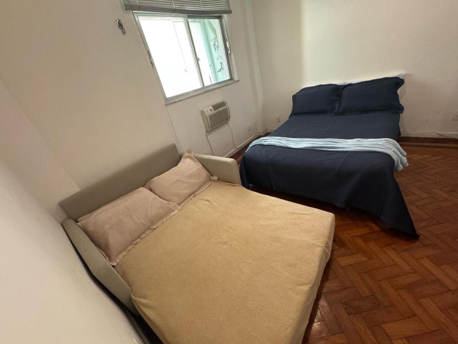 Apartamento Lindo A 3 Minutos Da De Copacabana N.s 166/83 *