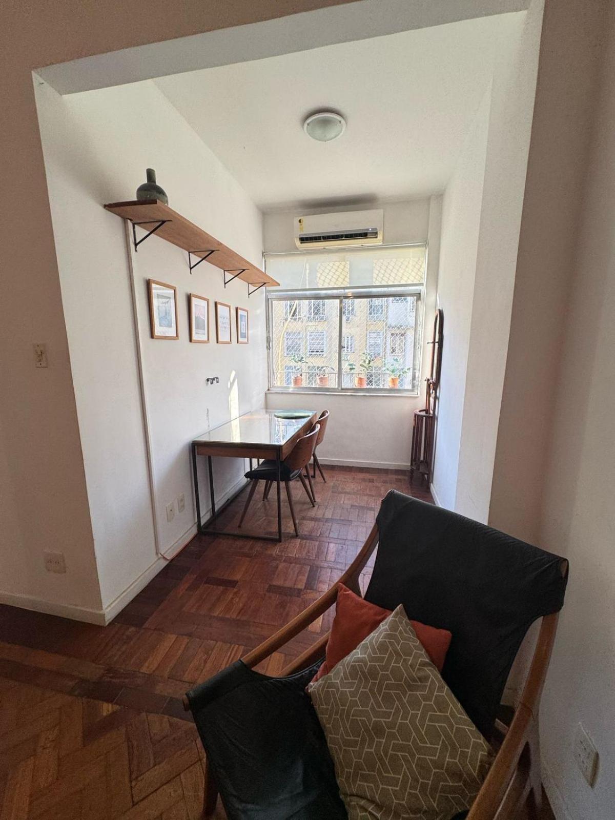 Lindo A 3 Minutos Da De Copacabana N.s 166/83 Apartamento Rio de Janeiro