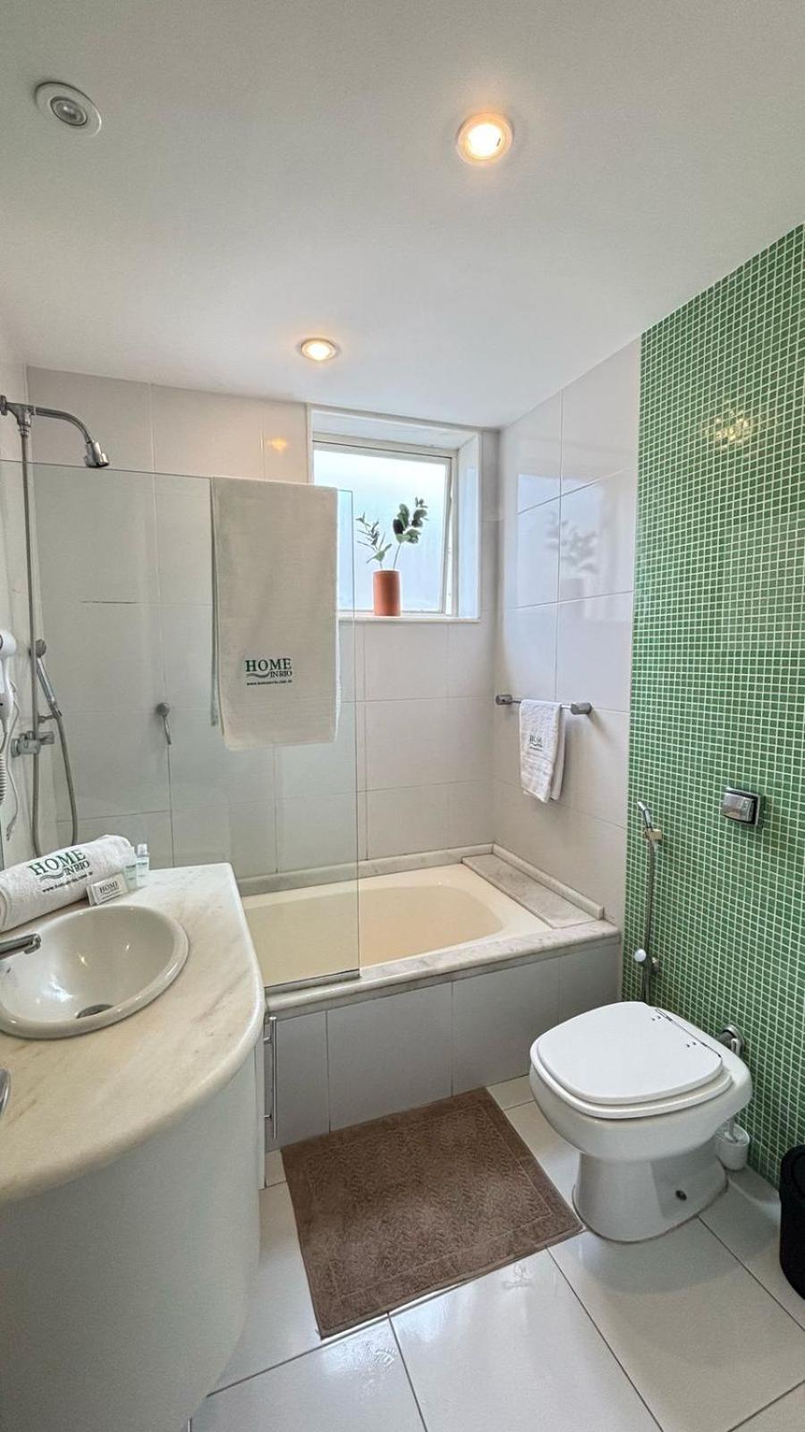 Lindo A 3 Minutos Da De Copacabana N.s 166/83 Apartamento Rio de Janeiro