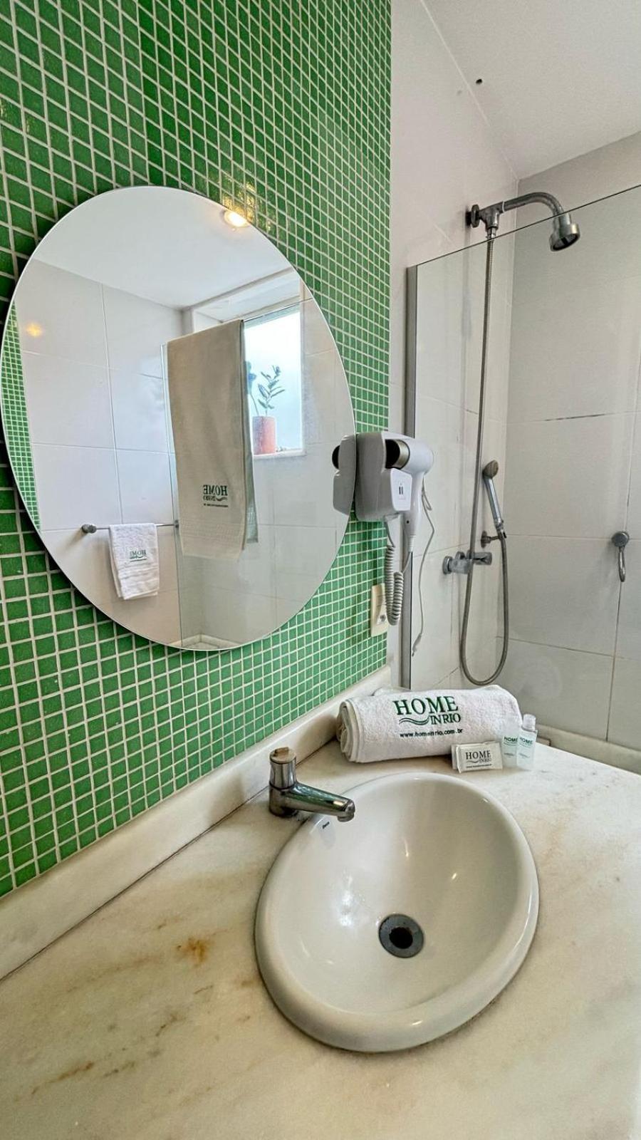 Lindo A 3 Minutos Da De Copacabana N.s 166/83 Apartamento Rio de Janeiro